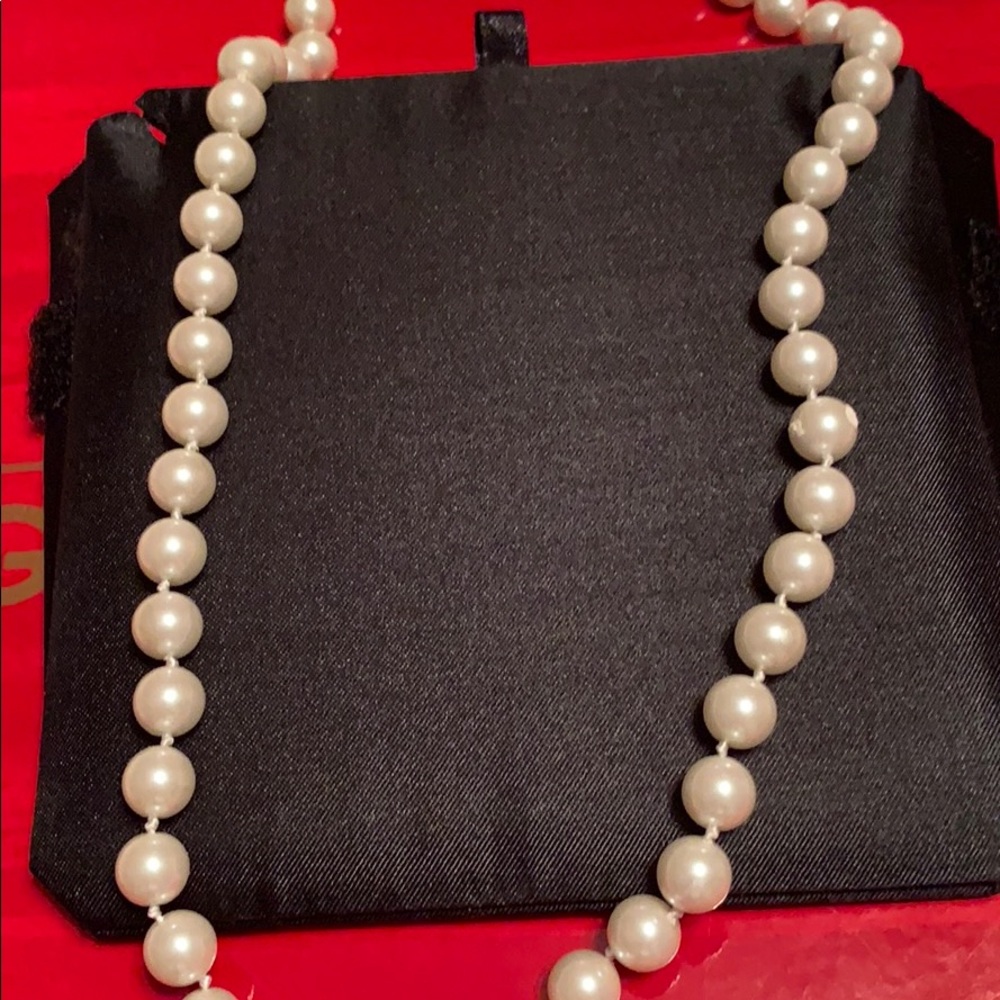 PEARL NECKLACE.  50 COUNT.  20” LONG INCLUD CLASP